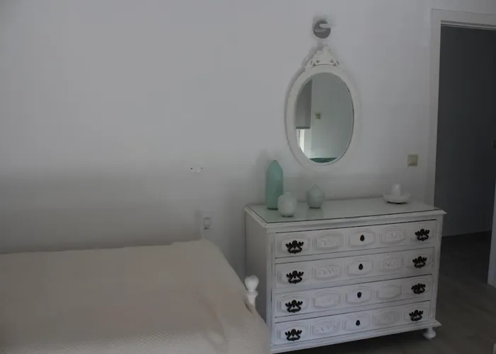 Moradia Bispo * Aljubarrota